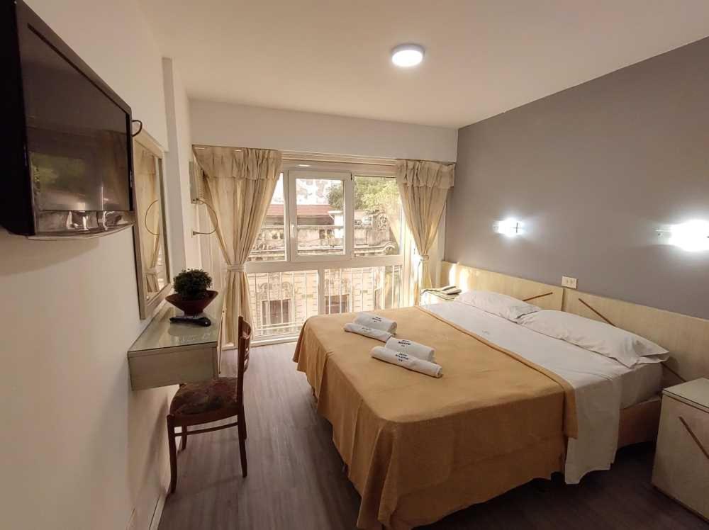 בואנוס איירס Adm Ayamitre Hotel מראה חיצוני תמונה