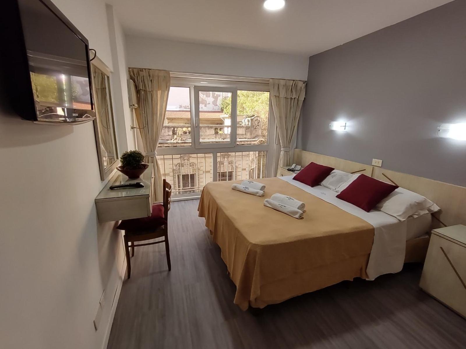 בואנוס איירס Adm Ayamitre Hotel מראה חיצוני תמונה