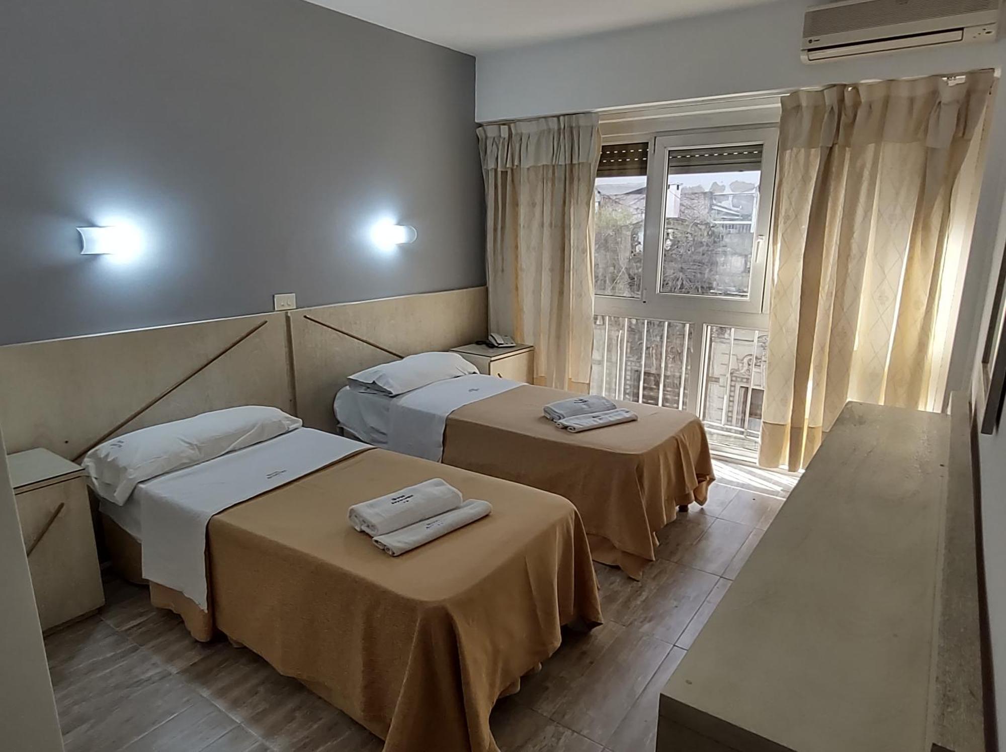 בואנוס איירס Adm Ayamitre Hotel מראה חיצוני תמונה